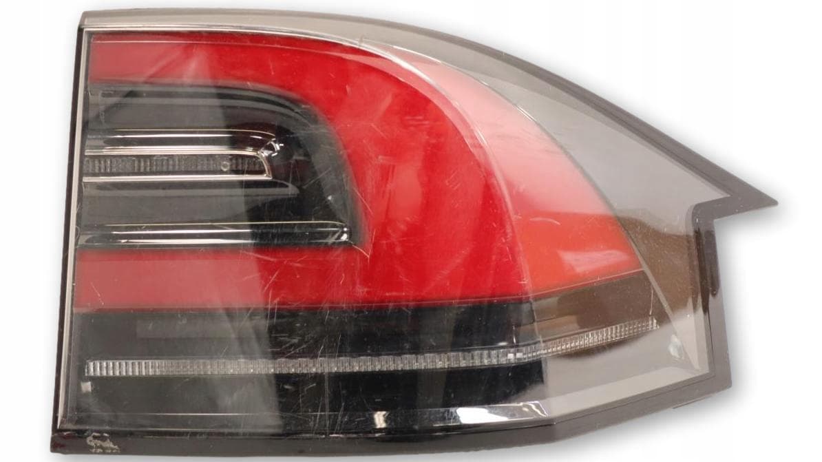 MODEL X - Rechte  achterlicht carrosserie zijde