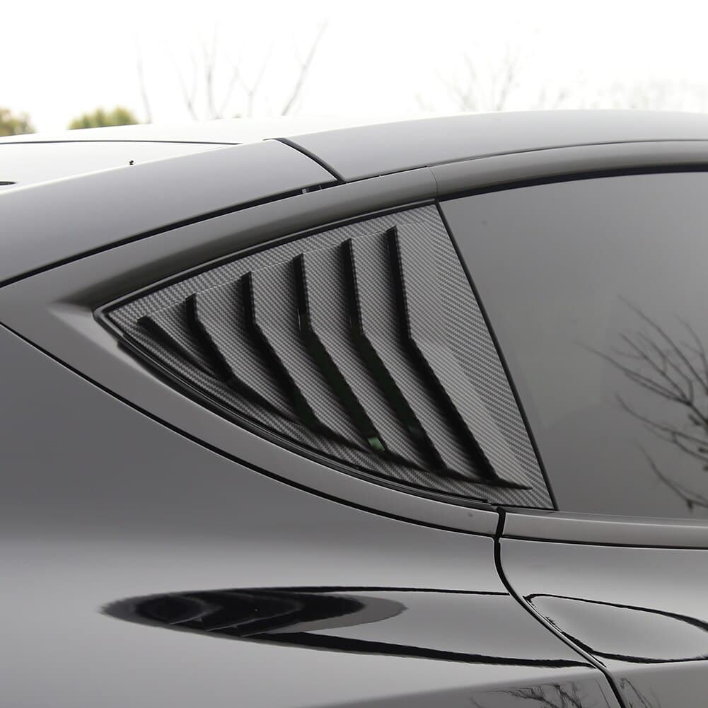 Model Y - Styling voor driehoekig raam