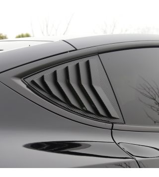 Model Y - Rear Trim Sunshade for Triangular Window