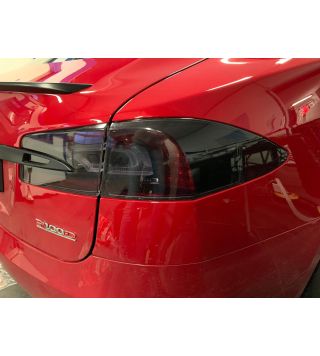 Smoked tail lights for the Tesla