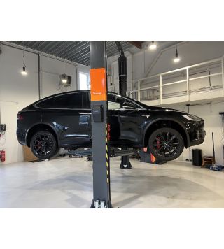 Tesla Maintenance check