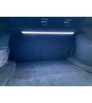 Model 3 - LED verlichtingsbalk (kofferruimte)