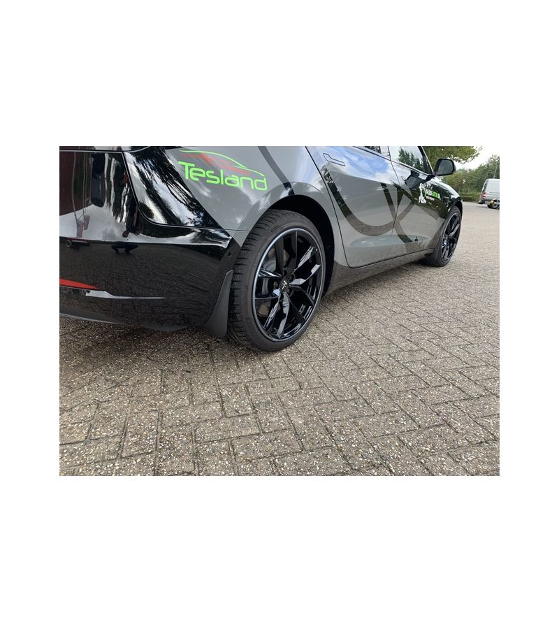 Tesla Model 3 Highland Mudflaps / Spritzschutz inkl. Versand in