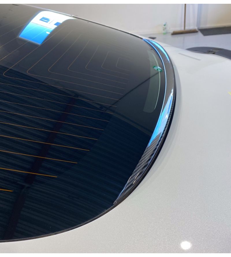 Tesla model 3 trunk rain outlet deflector
