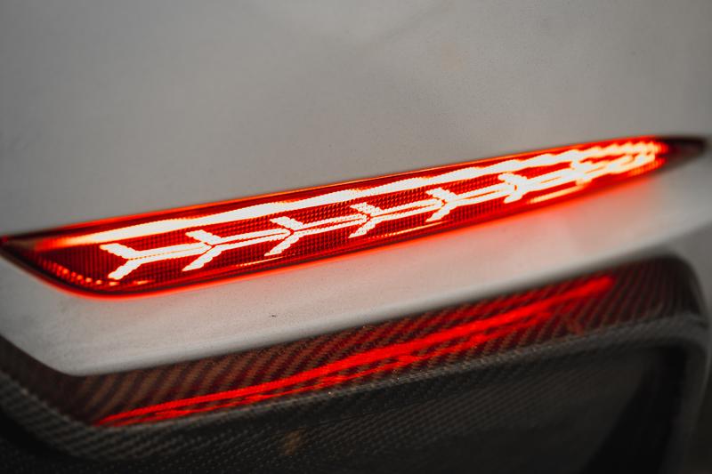 Model Y - Rear Bumper Dynamic Taillight Set | Tesland